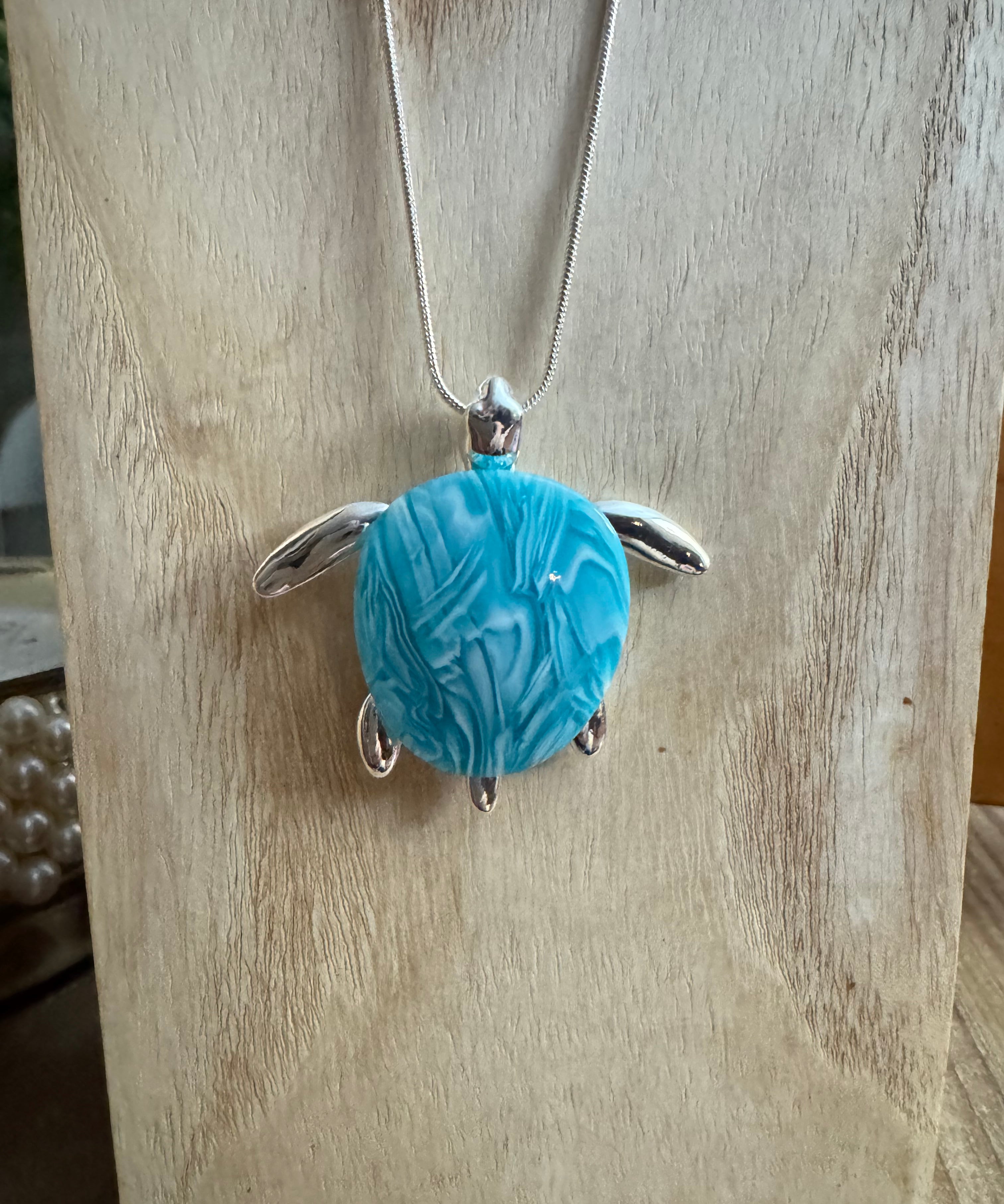 Sea Turtle Sass long Necklace