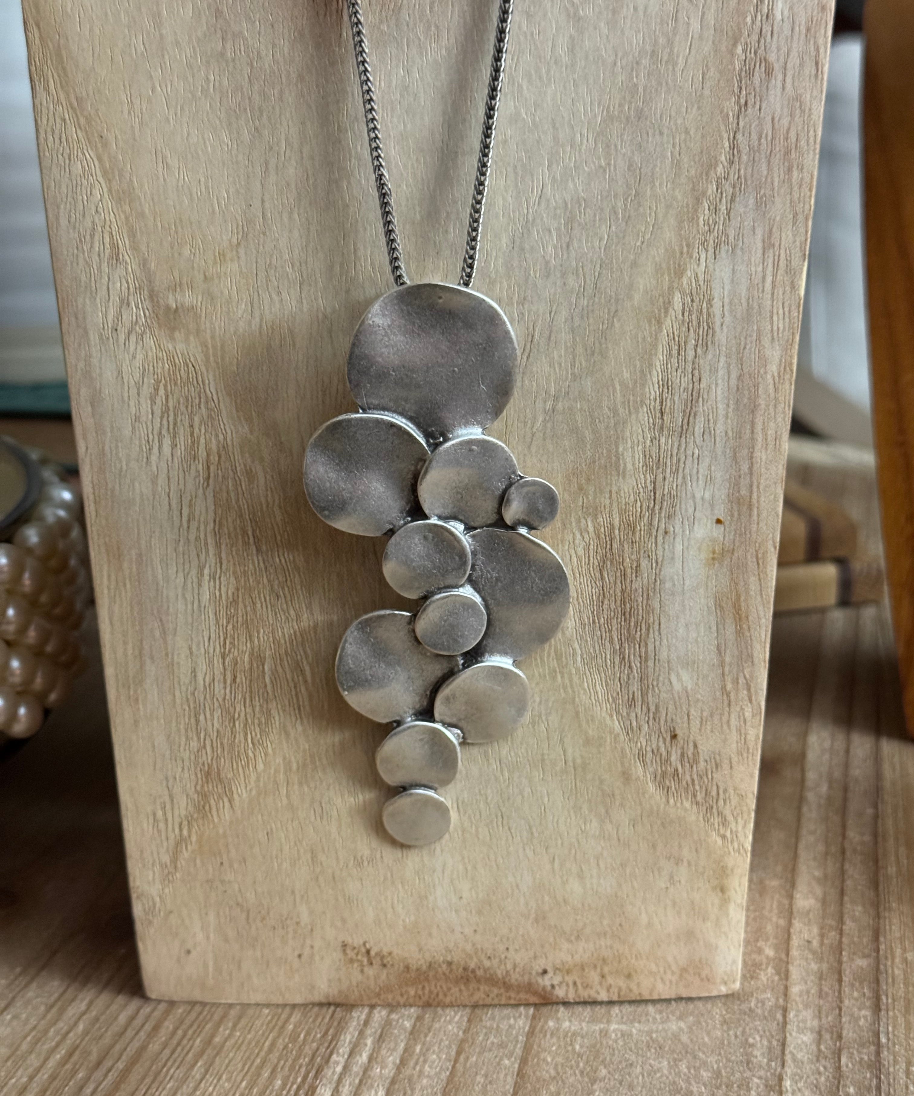 Cluster Crush Pendant Necklace
