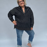 V-Shaped Shoulder Stitch Top Curvy
