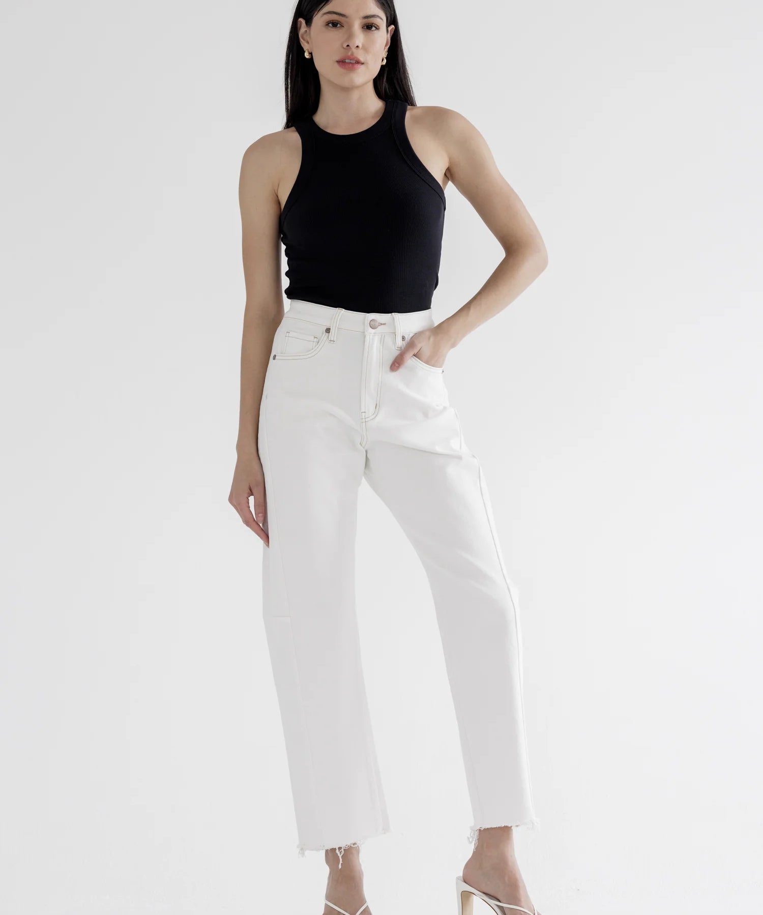 Dare to Stand Out Barrel Jeans