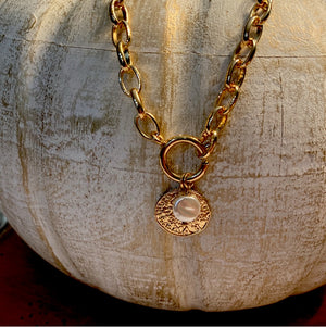 Chain Necklace hammered coin and pearl